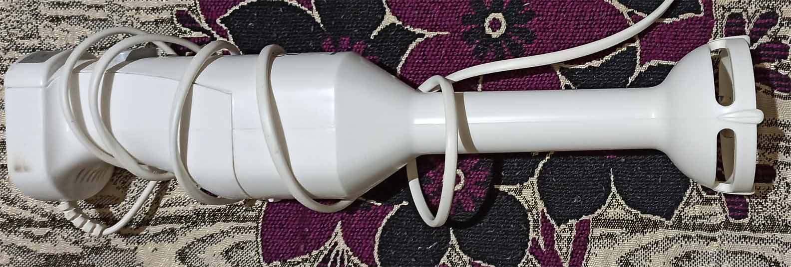 Best Electric Hand Blenders in India (2022) Reviews & Buying Guide